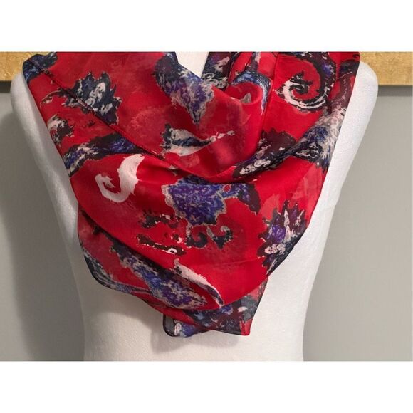 Cato Infinity Scarf - Picture 1 of 5